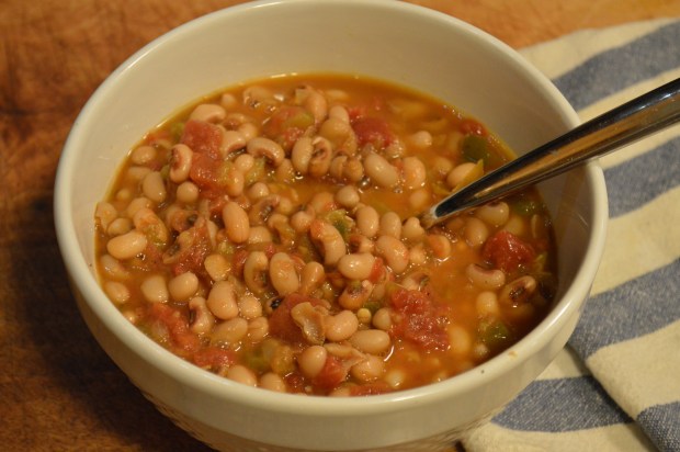 new year's day brunch | vegetarian collard greens and black eyed peas | Brooklyn Homemaker