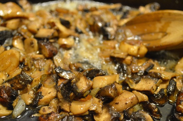 fettuccine with roasted mushrooms, brown butter & sage | Brooklyn Homemaker