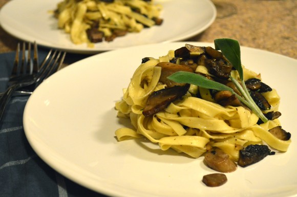 fettuccine with roasted mushrooms, brown butter & sage | Brooklyn Homemaker