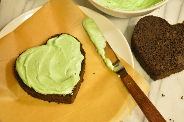 conversation heart mini cakes | Brooklyn Homemaker