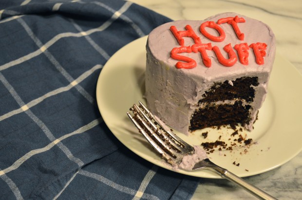 conversation heart mini cakes | Brooklyn Homemaker