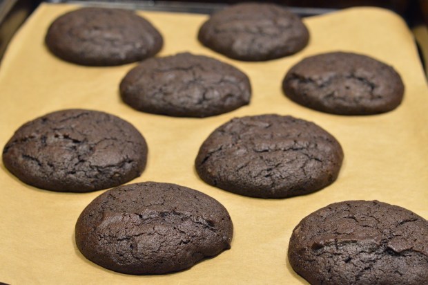 chocolate peanut butter whoopie pies | Brooklyn Homemaker