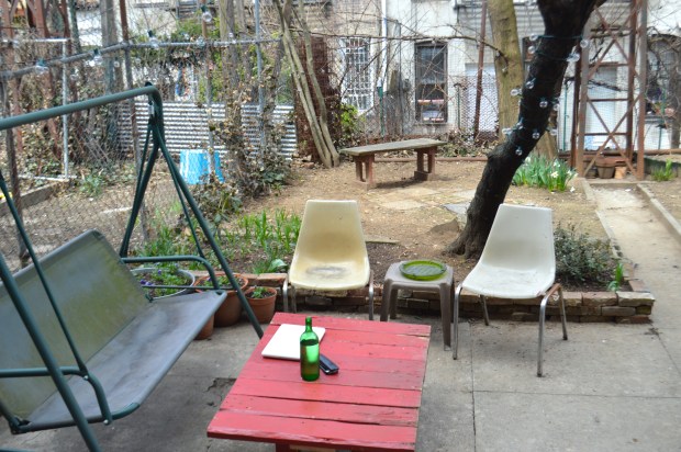 a little yarden tour | Brooklyn Homemaker