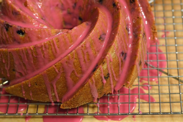 blueberry buttermilk bundt cake | Brooklyn Homemaker
