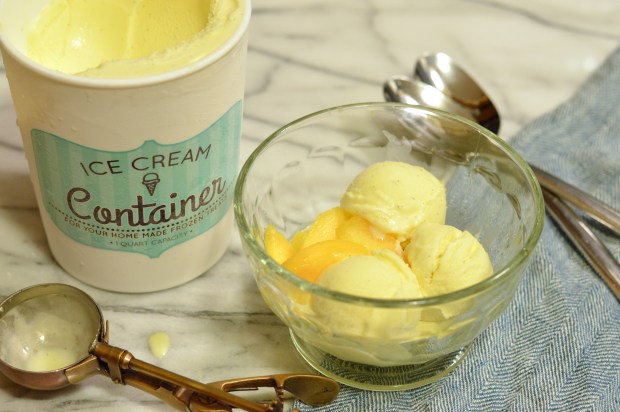 buttermilk vanilla ice cream | Brooklyn Homemaker