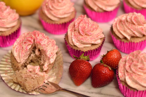 lemony strawberry cupcakes with strawberry meringue buttercream | Brooklyn Homemaker