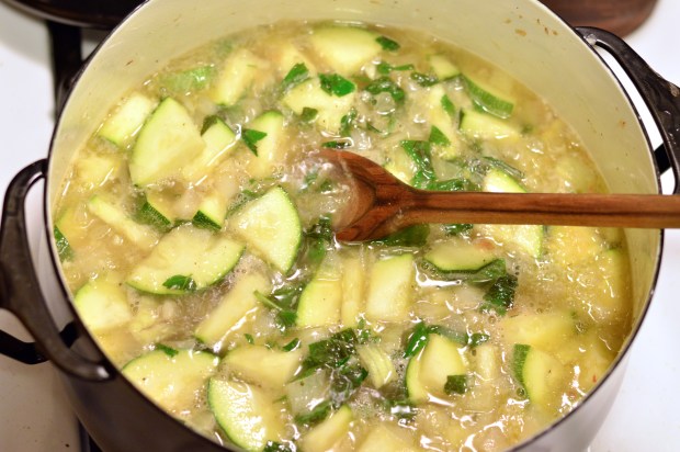 zucchini & mint soup | Brooklyn Homemaker