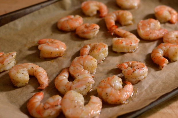 roasted shrimp and charred corn salad with jalapeño lime dressing | Brooklyn Homemaker