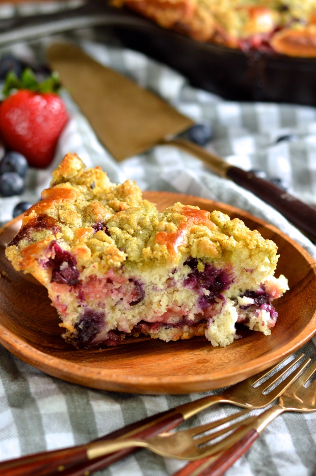 mixed berry skillet cake with basil sugar streusel | Brooklyn Homemaker