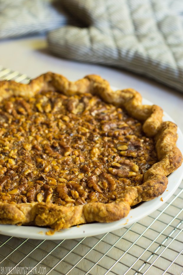 maple walnut pie | Brooklyn Homemaker